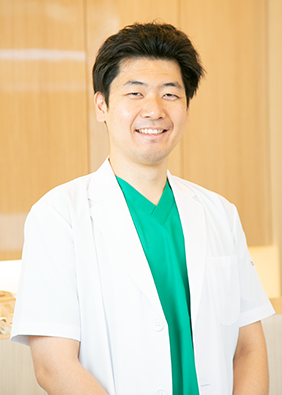 院長 須賀 秀文